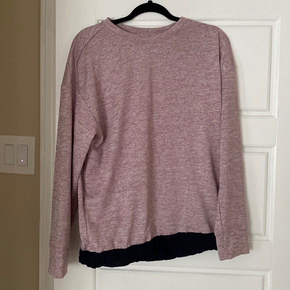 Sweater with bottom elastic - Picture 1 of 3